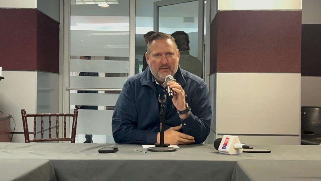 ANUNCIA OLSON QUE INTERPONDRÁ DENUNCIA POR DIFAMACIÓN
