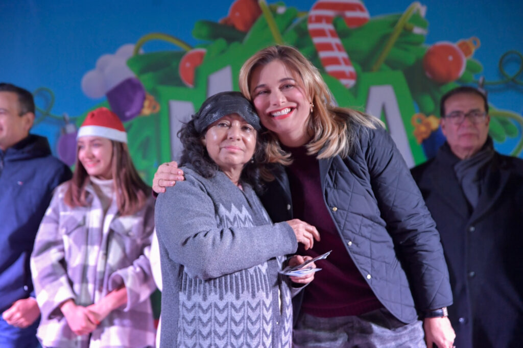 CELEBRA MARU CAMPOS LA UNIÓN FAMILIAR EN LA MEGAPOSADA NAVIDEÑA DE LA CAPITAL
