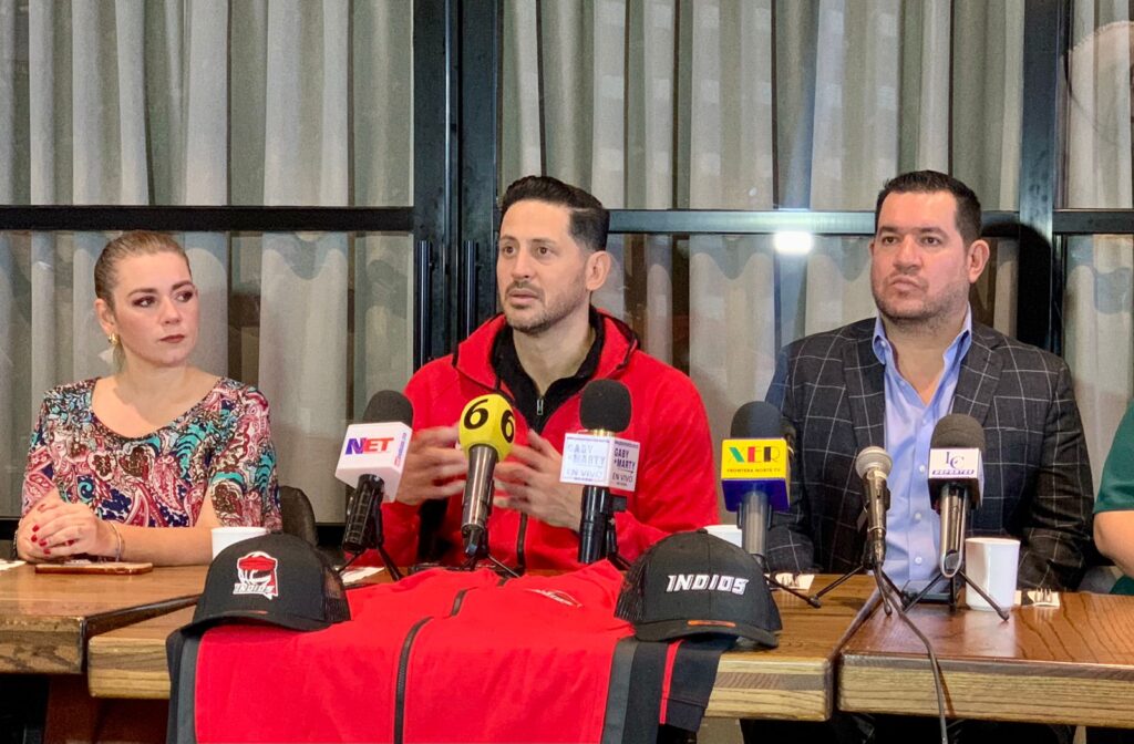 DESIGNAN A ENRIQUE ZÚÑIGA COMO ENTRENADOR DEL CLUB DE BASQUETBOL INDIOS DE JUÁREZ; SE COMPROMETE A LUCHAR POR EL CAMPEONATO ESTATAL