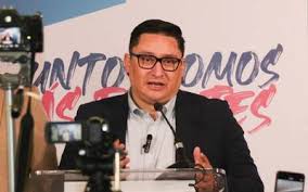 DICE ALFREDO CHAVEZ, NO ESTAMOS GASTANDO EN EXCESO, ESTAMOS INVIRTIENDO EN EXCESO, ANTE LA CRITICA DE MORENA