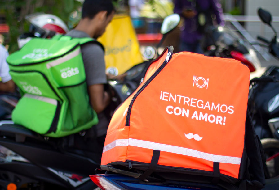 Reconocen derechos sociales para trabajadores de plataformas digitales