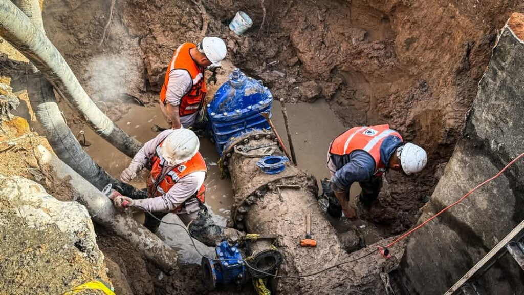 J+ reemplaza 20 válvulas al sur de Juárez; mejorará la distribución de agua para más de 200 mil personas