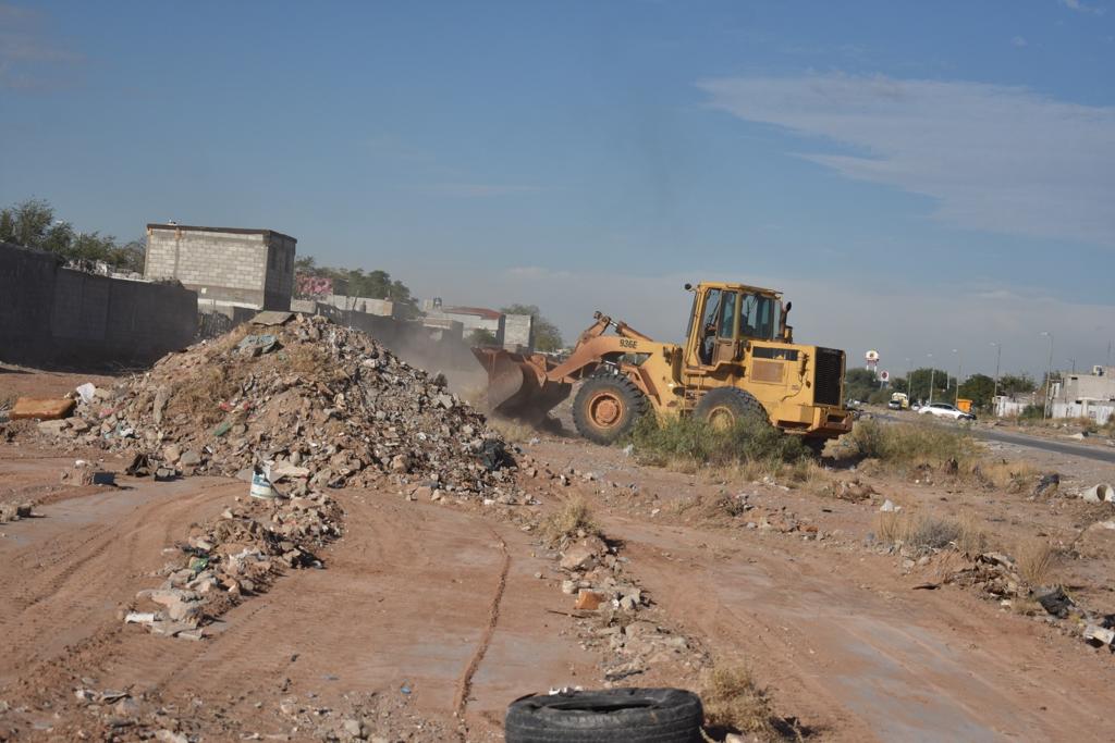 Elimina la Dirección de Limpia Municipal basura de más de 700 terrenos en Ciudad Juárez