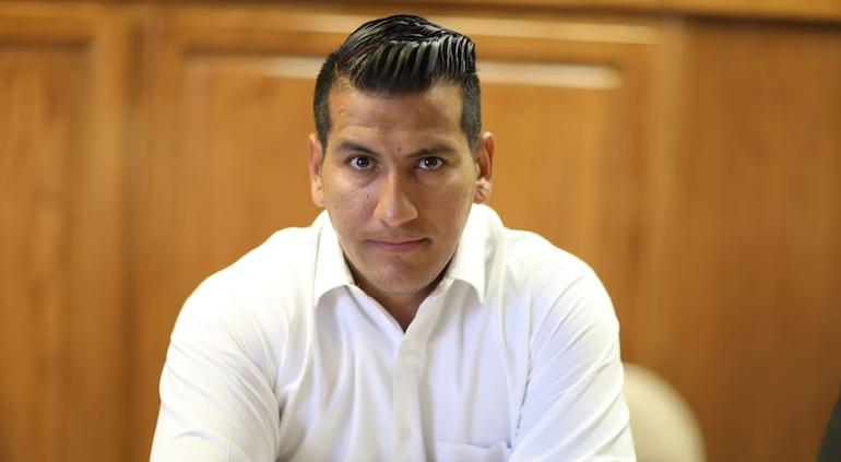 EVALUA NEGATIVAMENTE EL REGIDOR ANTONIO DOMINGUEZ A ELEMENTOS DE SEGURIDAD PUBLICA, POR EL CASO DE UN CLIENTE DE UN BAR
