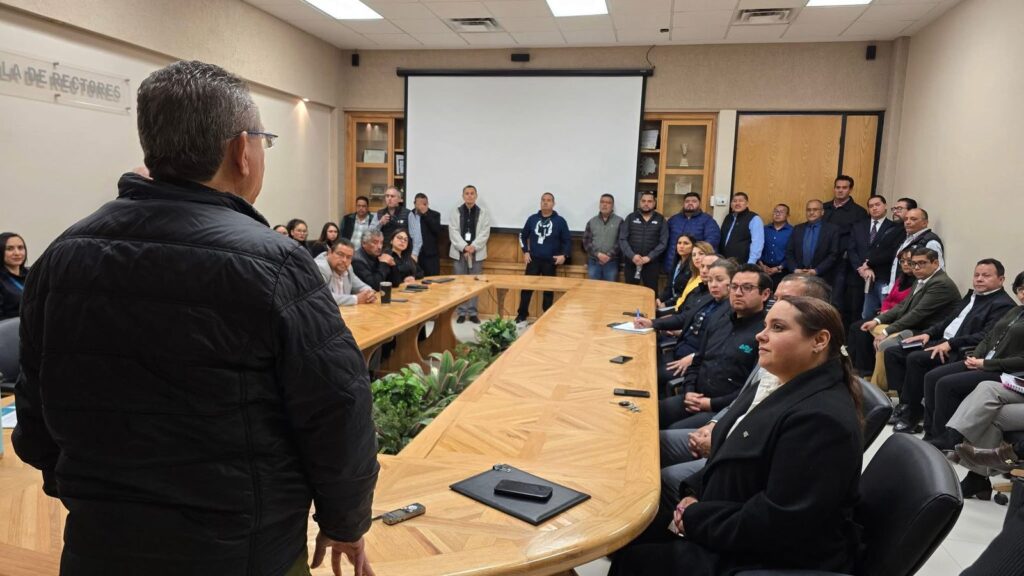 Avanzan gestiones para abrir ingeniería en Semiconductores en la UTCJ