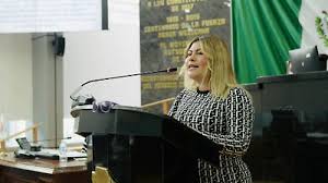 IRLANDA MÁRQUEZ PRESENTA A LAS SEIS GANADORAS DEL RECONOCIMIENTO CHIHUAHUENSE DESTACADA 2025 ANTE EL CONGRESO      