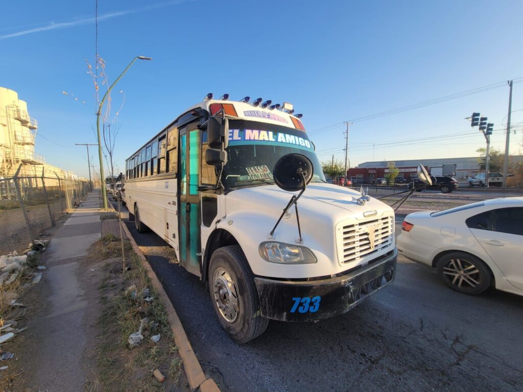 Dirección de Transporte retira 25 camiones irregulares en Ciudad Juárez