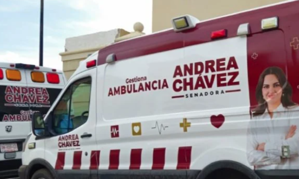 UNA DE LAS AMBULANCIAS DE ANDREA CHÁVEZ ES PROPIEDAD DEL GOBIERNO DE EDOMEX, DENUNCIA DANIELA ALVAREZ