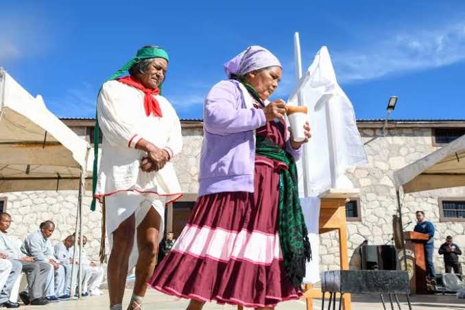 Exponen comunidades invisibilizadas de la Sierra Tarahumara por falta de documentos de Registro Civil