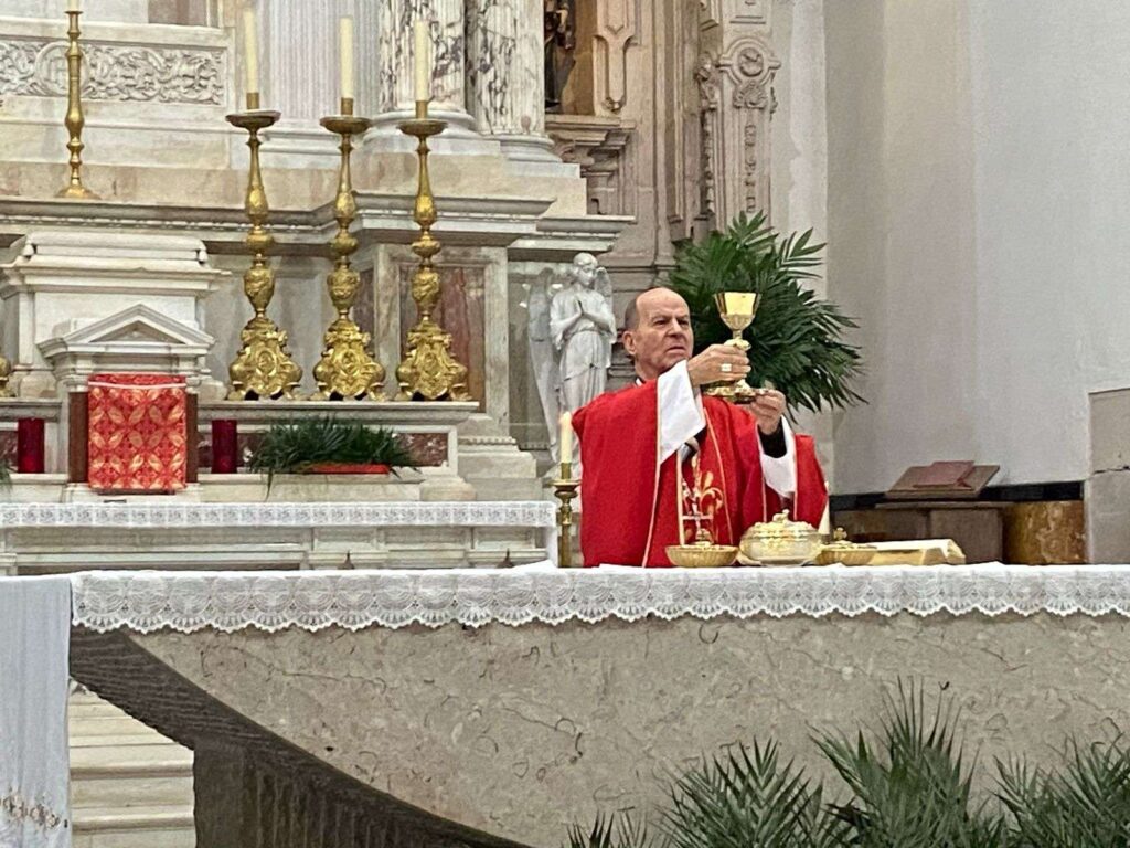 INICIA LA SEMANA SANTA,  ARZOBISPO PIDE POR LA PAZ