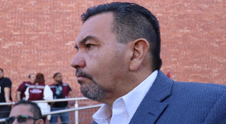 CRUZ APUNTA QUE EL CENTRO DE CONVENCIONES NO SALE PORQUE EL TERRENO NO ES NUESTRO