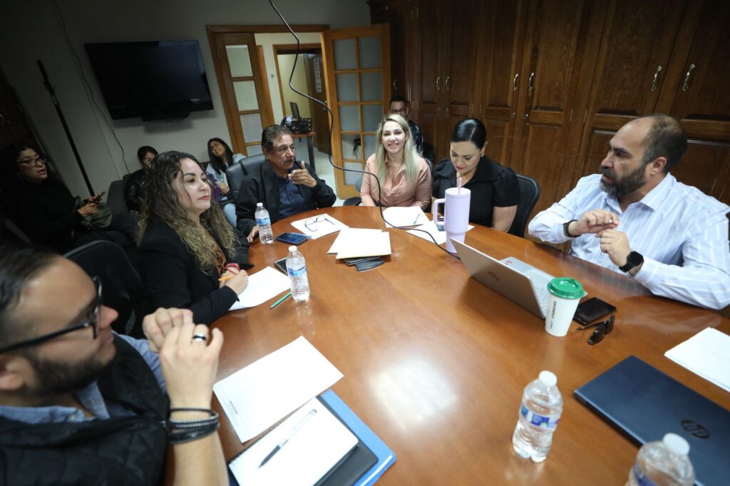 PREPARAN PROGRAMA PILOTO DE CAPACITACION LABORAL A PERSONAS CON SÍNDROME DE DOWN