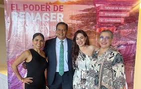 Renace Mujer lanza convocatoria para Congreso Nacional “El poder de Renacer”; se otorgarán 50 becas a mujeres que deseen transformar su vida