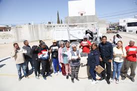 J+ ENTREGA 50 TINACOS A VECINOS DE HACIENDA DE LAS TORRES UNIVERSIDAD PARA ENFRENTAR LA TEMPORADA DE CALOR